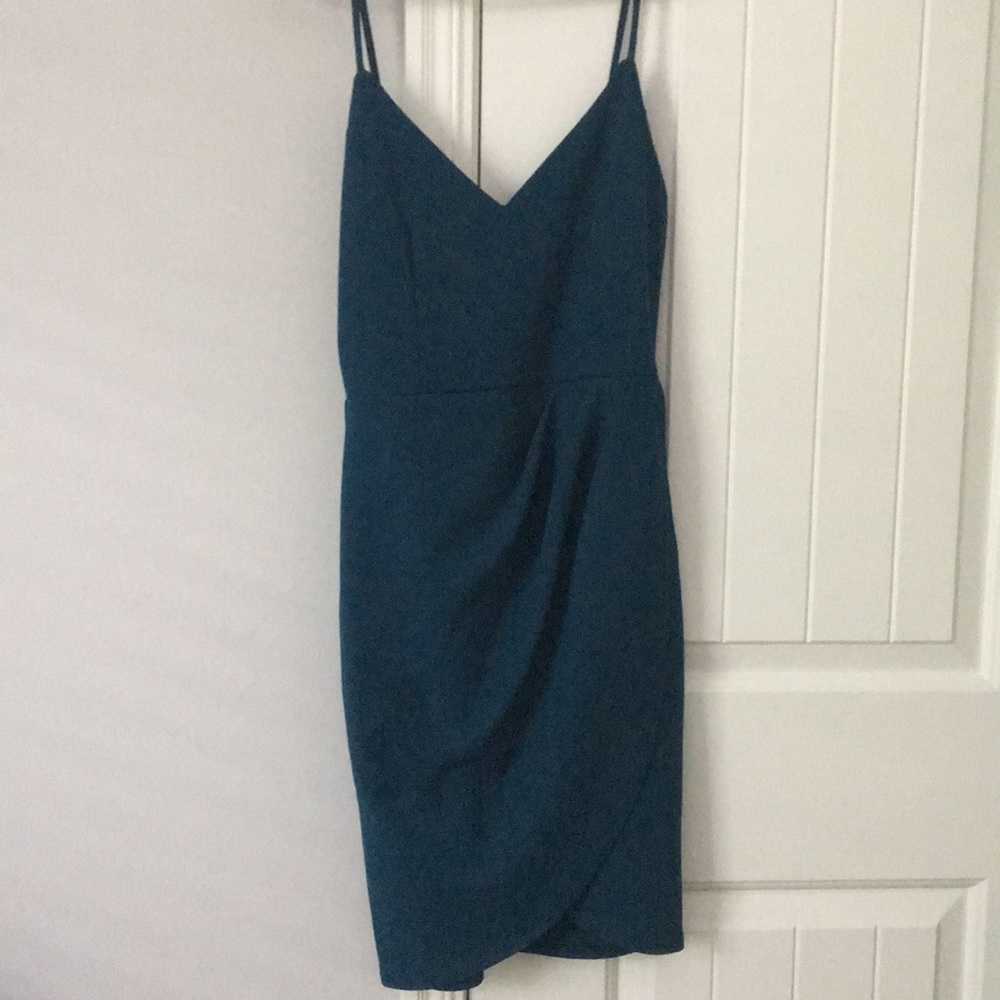 MOVING SALE*MAKE OFFER* Teal tulip dress